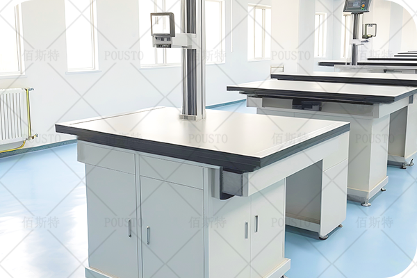 電動(dòng)升降工作臺(tái)